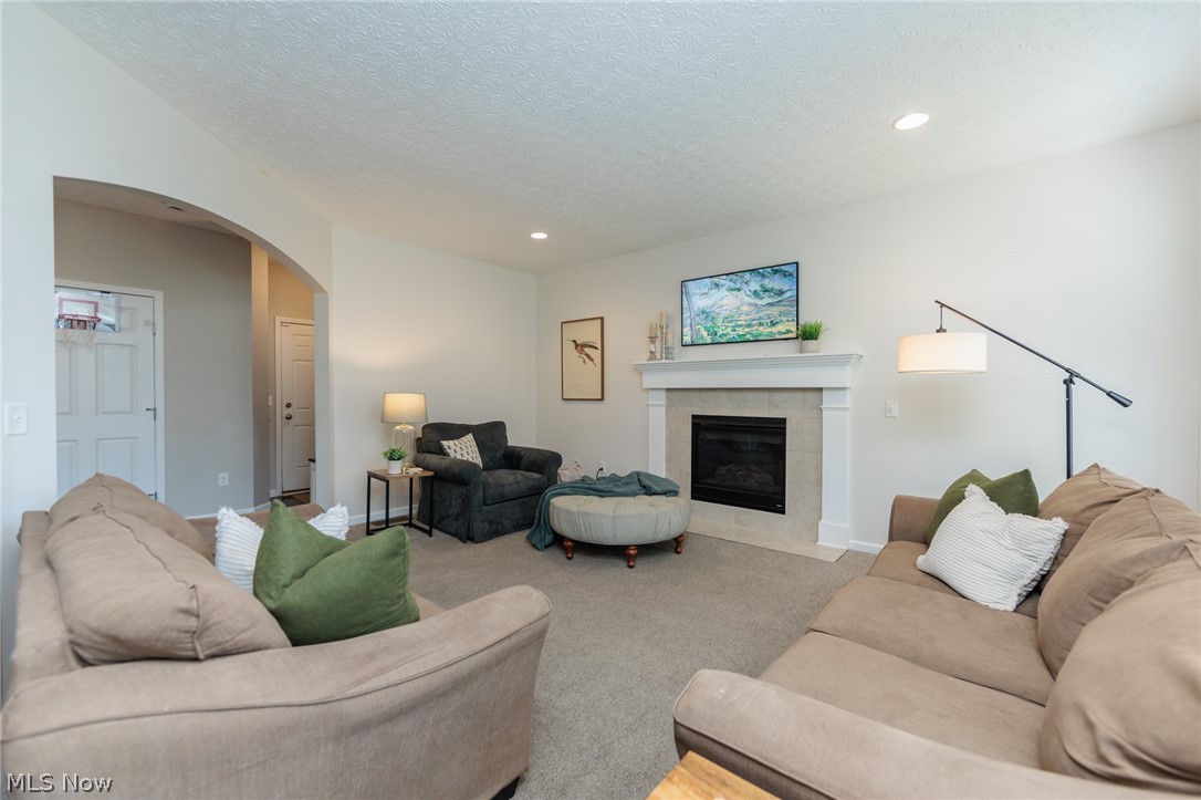 2436 Roxboro Street Avon OH 44011
