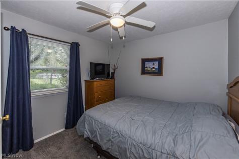 69 N Oakmont Drive Northfield OH 44067