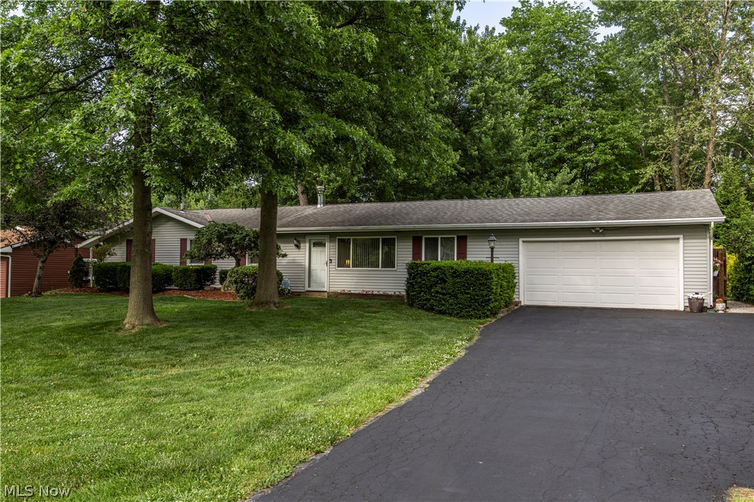 69 N Oakmont Drive Northfield OH 44067