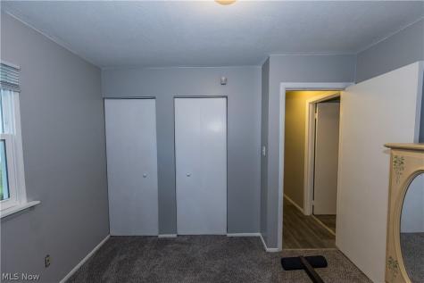 69 N Oakmont Drive Northfield OH 44067
