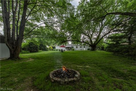69 N Oakmont Drive Northfield OH 44067