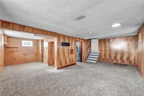 14810 Holland Road Brook Park OH 44142