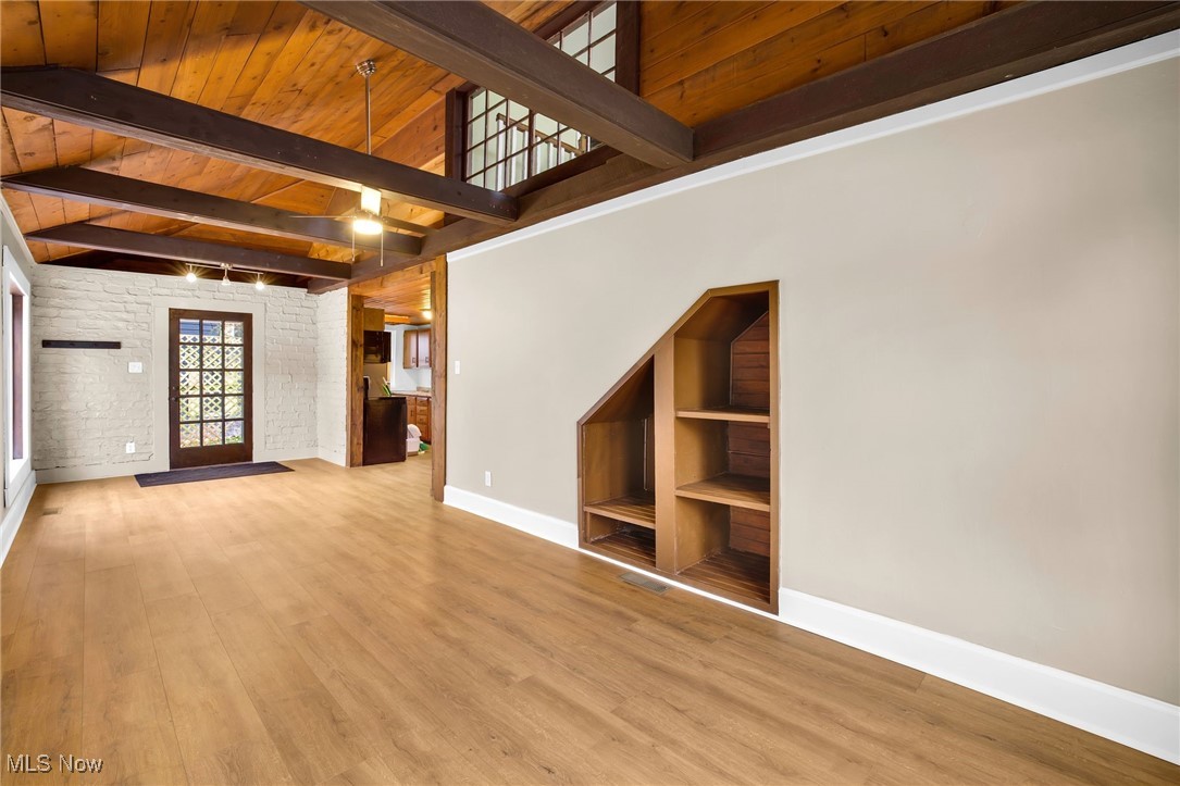 281 High Street Wadsworth OH 44281