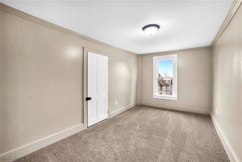 281 High Street Wadsworth OH 44281
