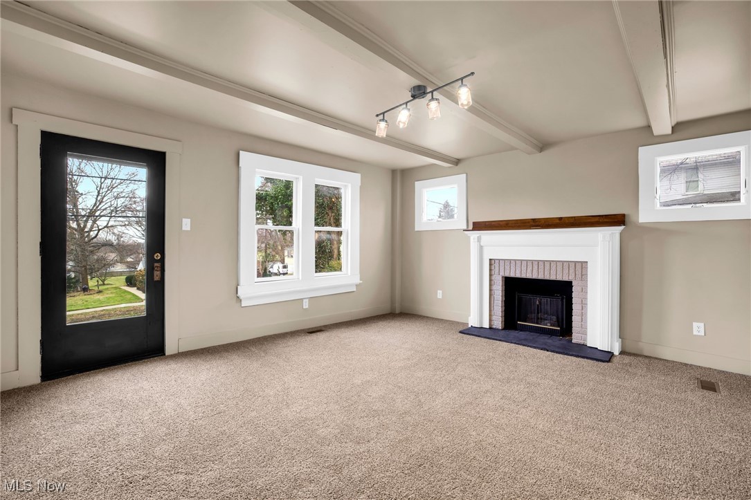 281 High Street Wadsworth OH 44281