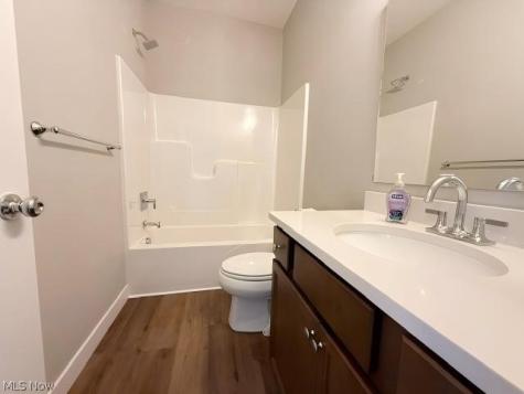 4292 Campus Lane Willoughby OH 44094