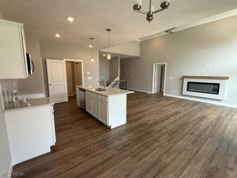 4292 Campus Lane Willoughby OH 44094