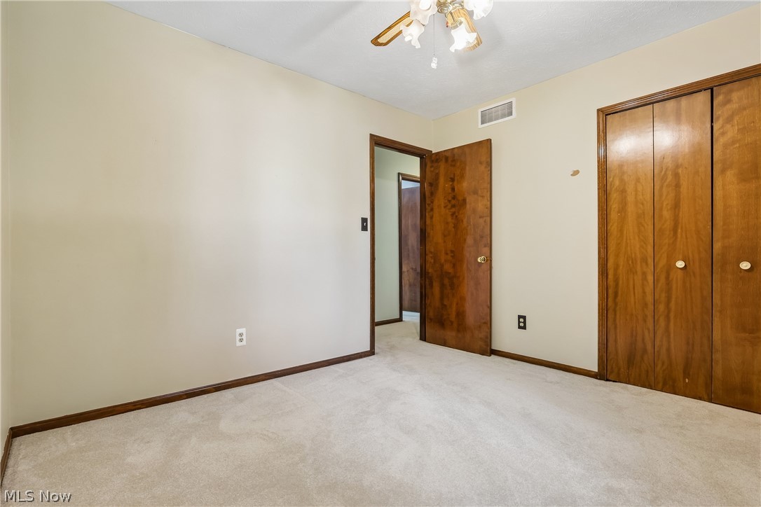 21 W Howe Road Tallmadge OH 44278