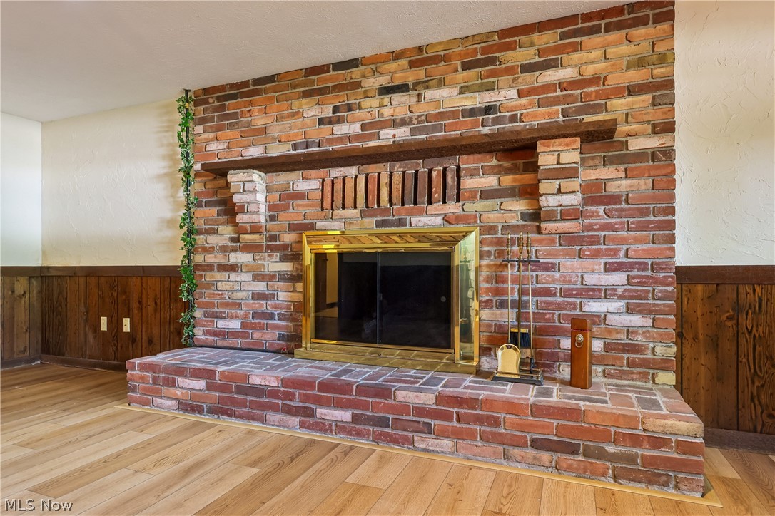21 W Howe Road Tallmadge OH 44278