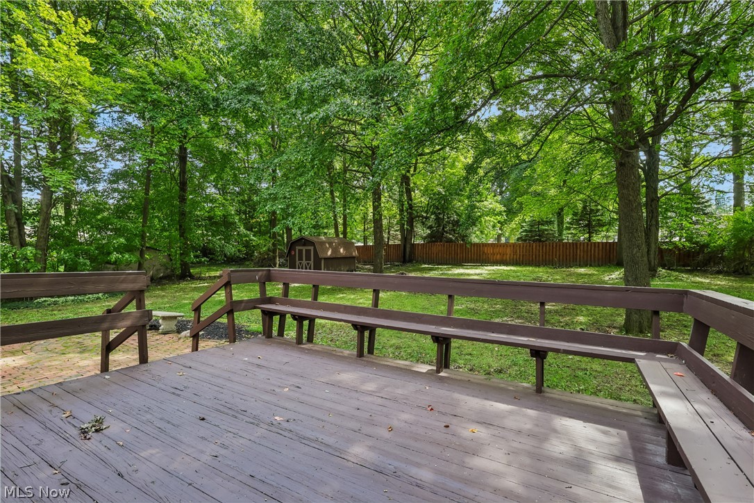 21 W Howe Road Tallmadge OH 44278