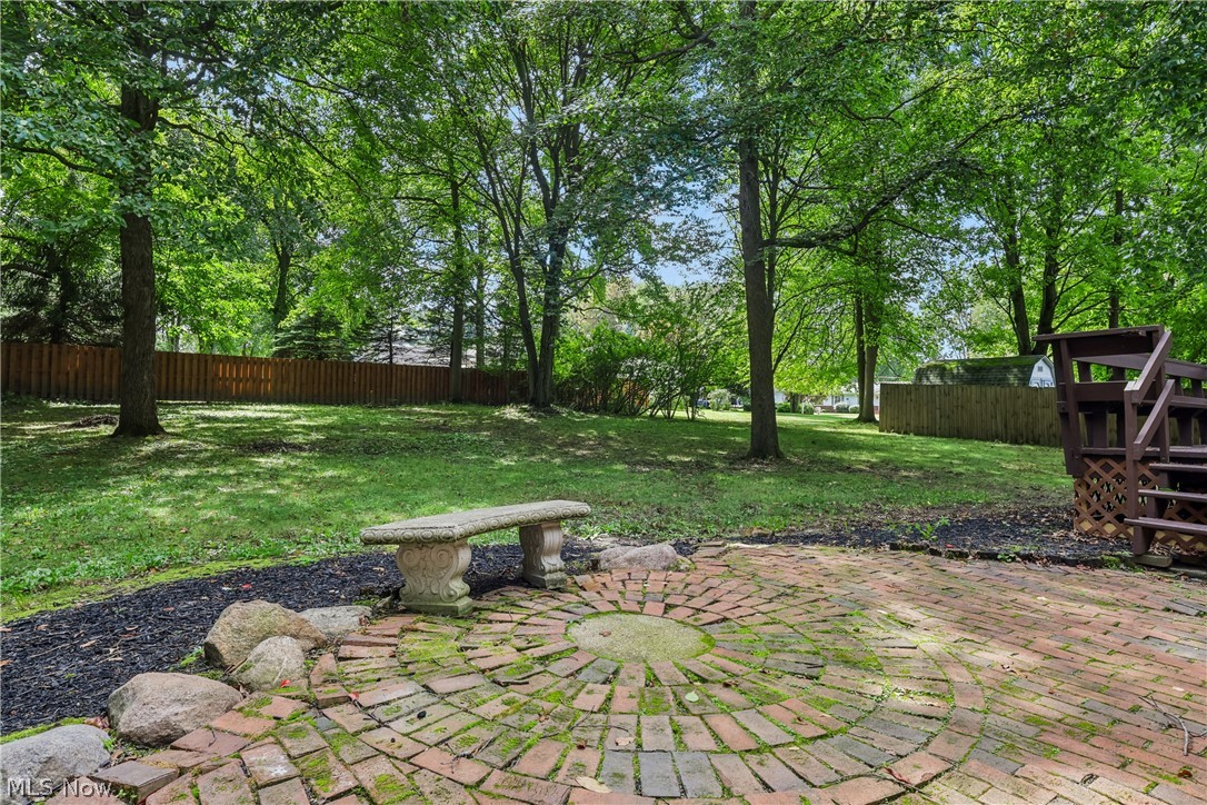 21 W Howe Road Tallmadge OH 44278