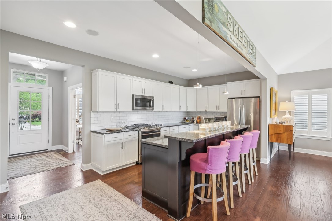 7440 Edwards Landing Chagrin Falls OH 44023