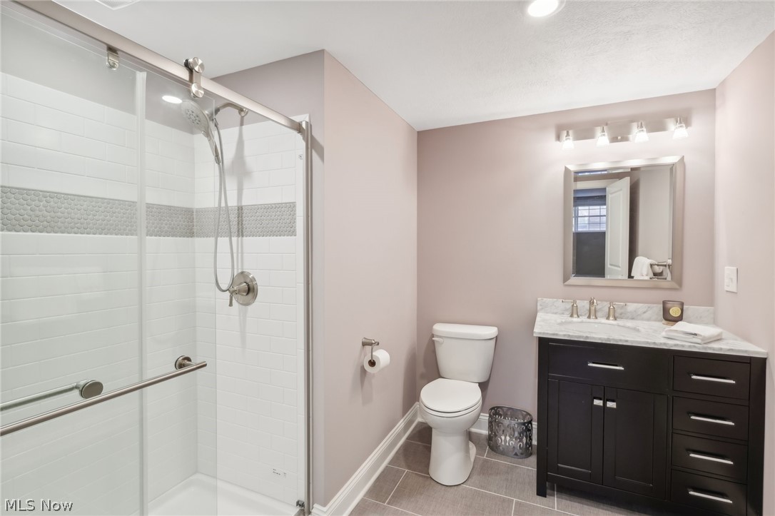 7440 Edwards Landing Chagrin Falls OH 44023