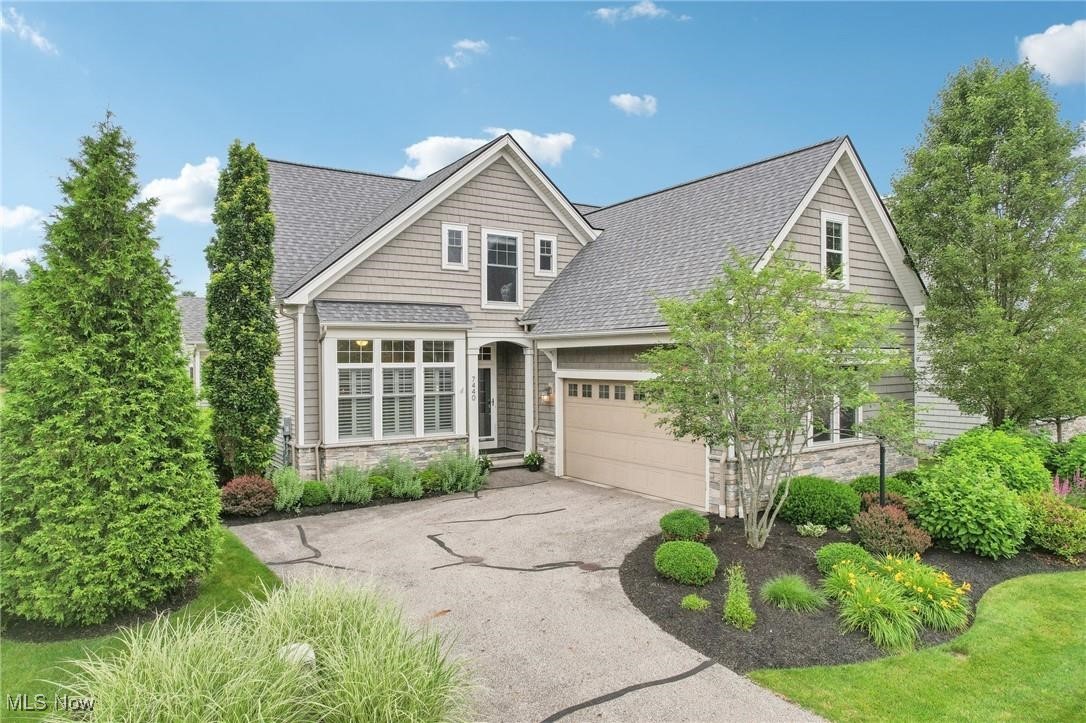 7440 Edwards Landing Chagrin Falls OH 44023