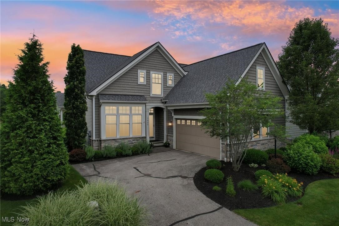 7440 Edwards Landing Chagrin Falls OH 44023