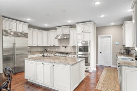 12554 Meadowview Drive North Royalton OH 44133