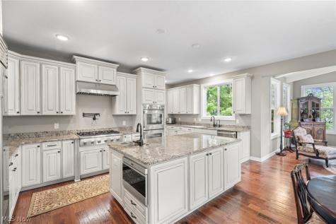 12554 Meadowview Drive North Royalton OH 44133