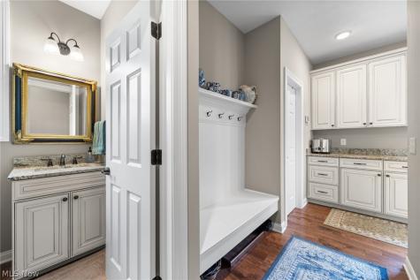 12554 Meadowview Drive North Royalton OH 44133