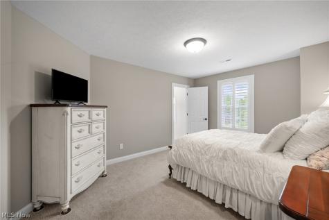 12554 Meadowview Drive North Royalton OH 44133