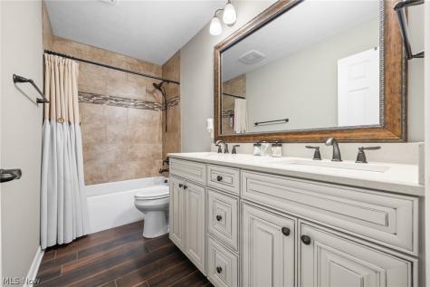 12554 Meadowview Drive North Royalton OH 44133
