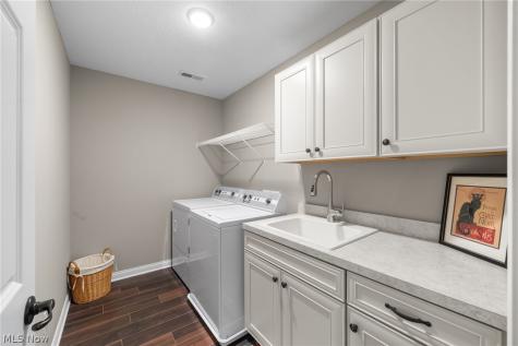 12554 Meadowview Drive North Royalton OH 44133