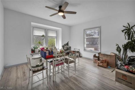 10803 Grantwood Avenue Cleveland OH 44108