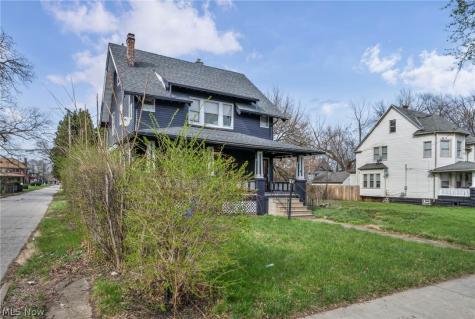 10803 Grantwood Avenue Cleveland OH 44108