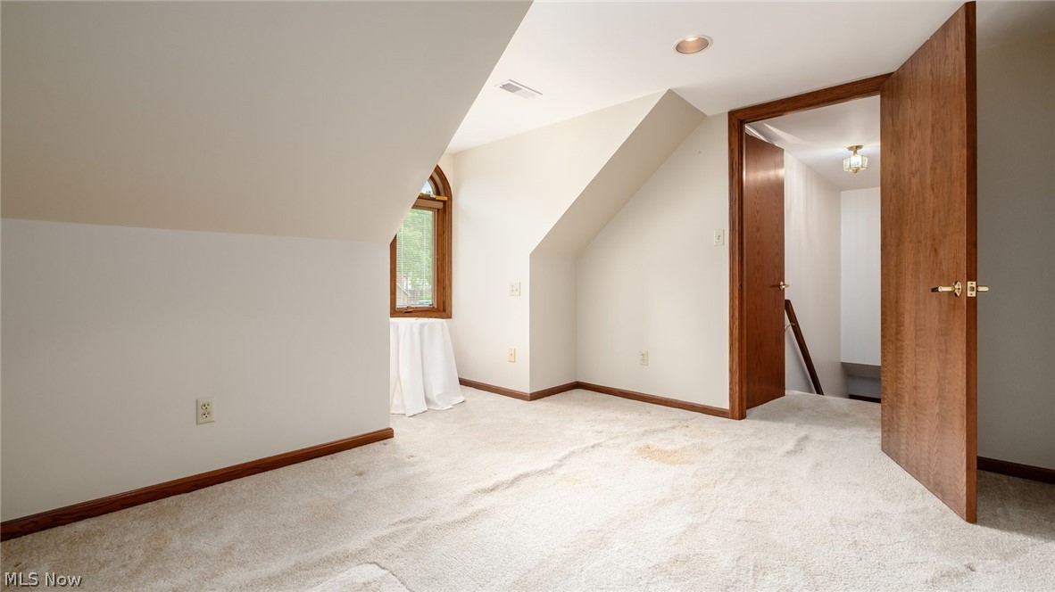 926 Southeast Court Zanesville OH 43701