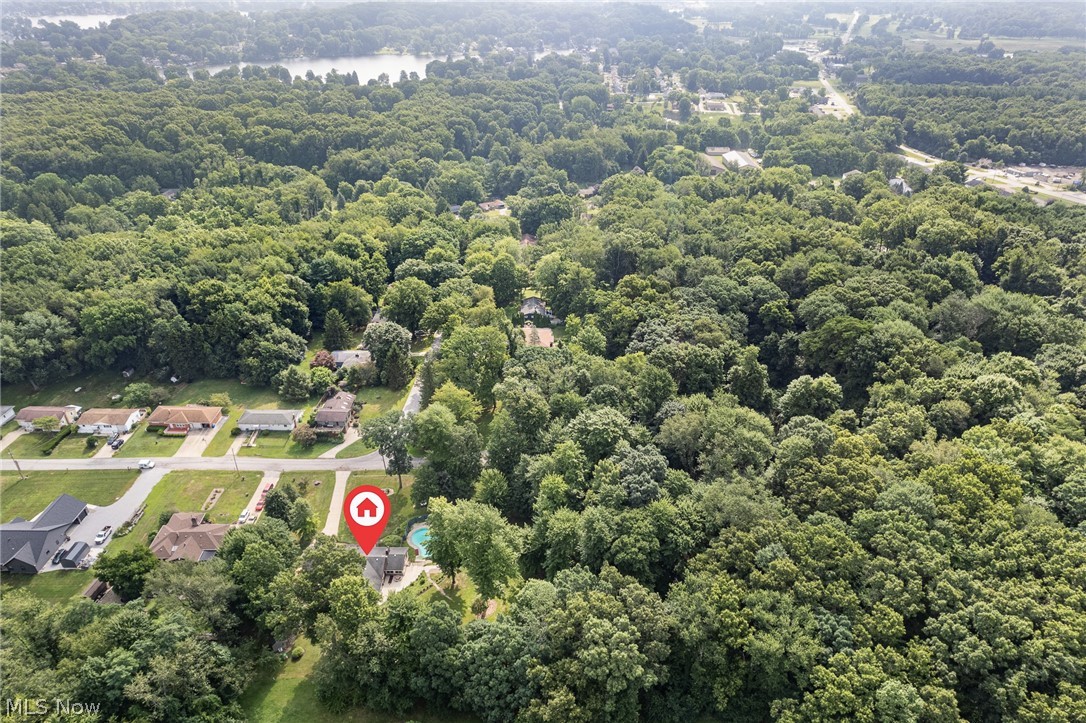 4290 Woodedge Boulevard New Franklin OH 44319