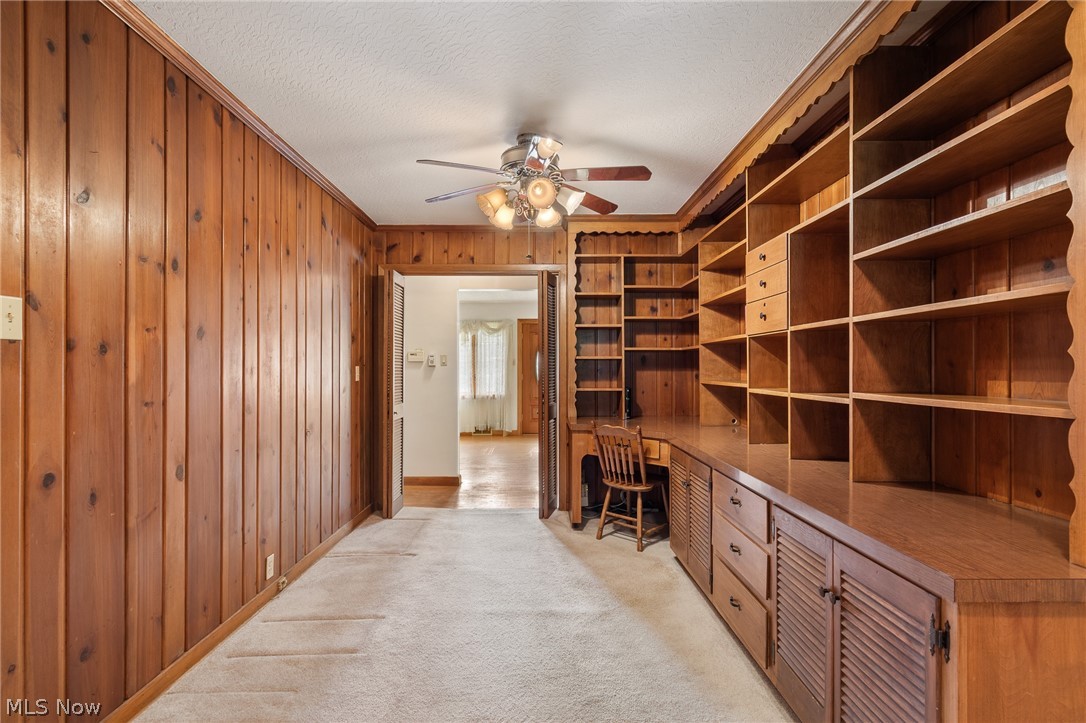 4290 Woodedge Boulevard New Franklin OH 44319