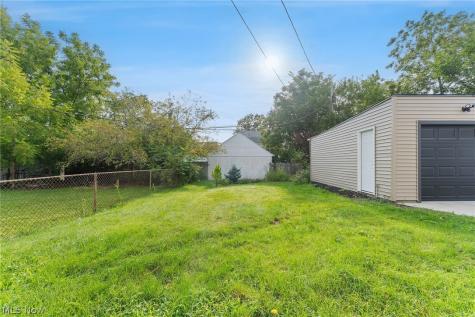 3569 W 136th Street Cleveland OH 44111