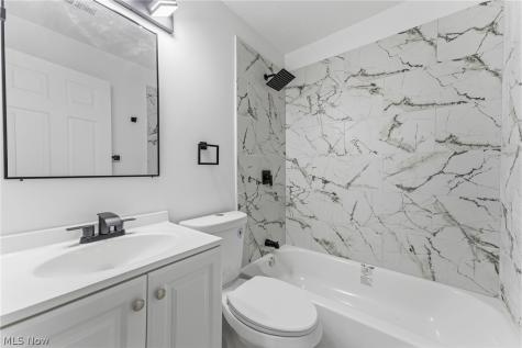 3569 W 136th Street Cleveland OH 44111