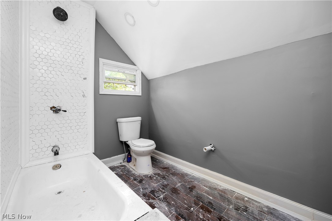 2922 Cory Avenue Akron OH 44314