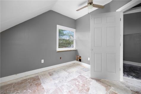 2922 Cory Avenue Akron OH 44314