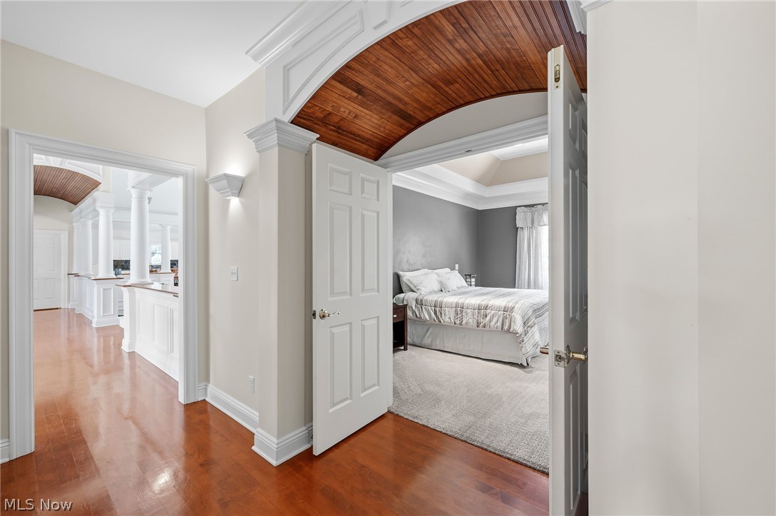427 Diana Court Highland Heights OH 44143