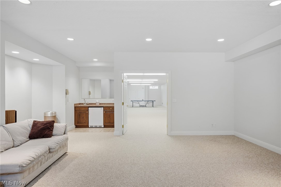 427 Diana Court Highland Heights OH 44143