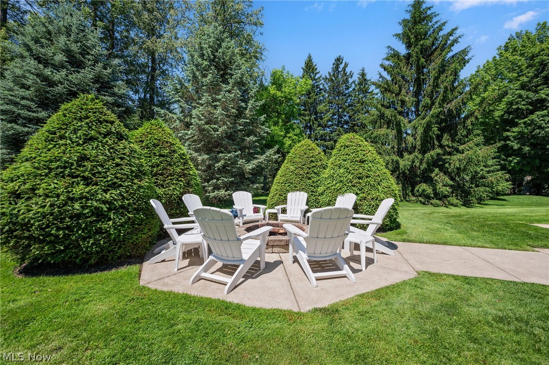 427 Diana Court Highland Heights OH 44143