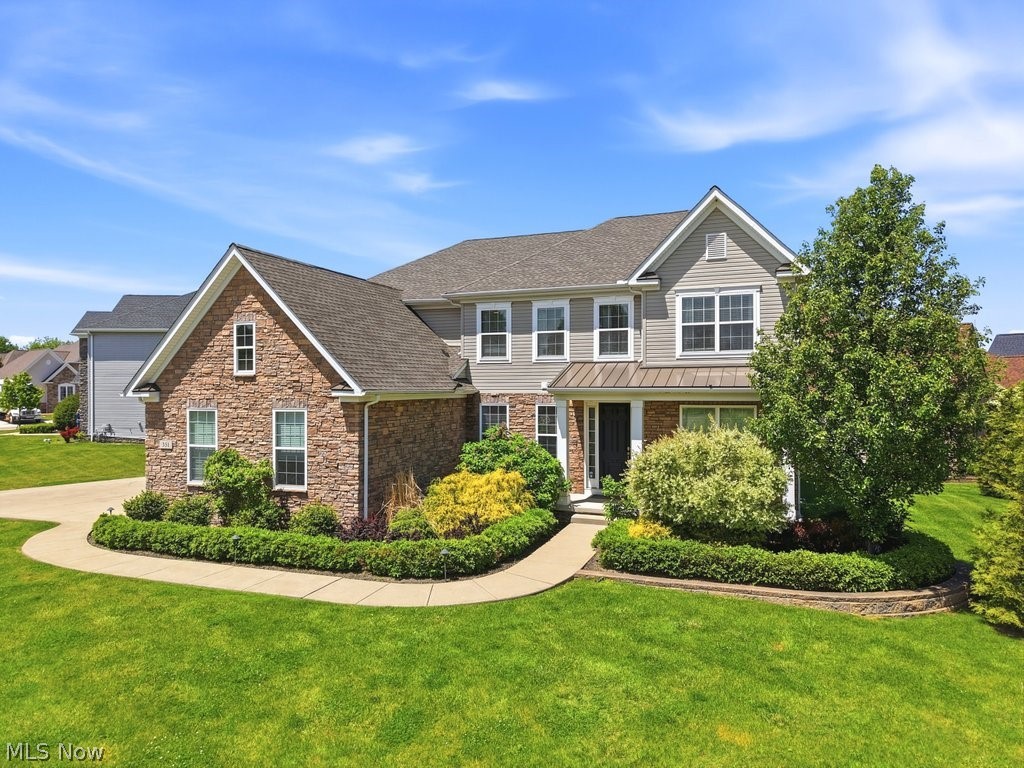 351 Glasgow Drive Highland Heights OH 44143