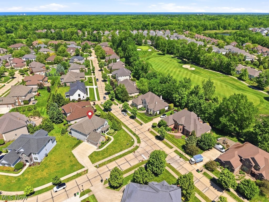 351 Glasgow Drive Highland Heights OH 44143