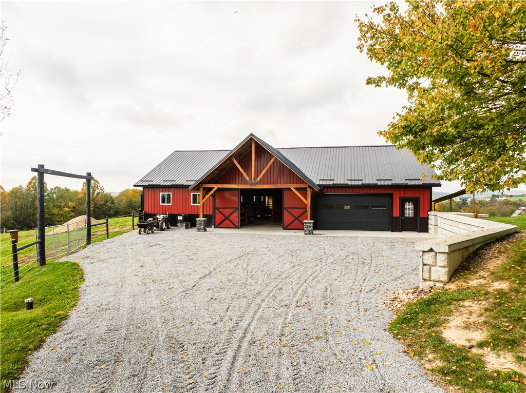28705 Township Road 182 Fresno OH 43824
