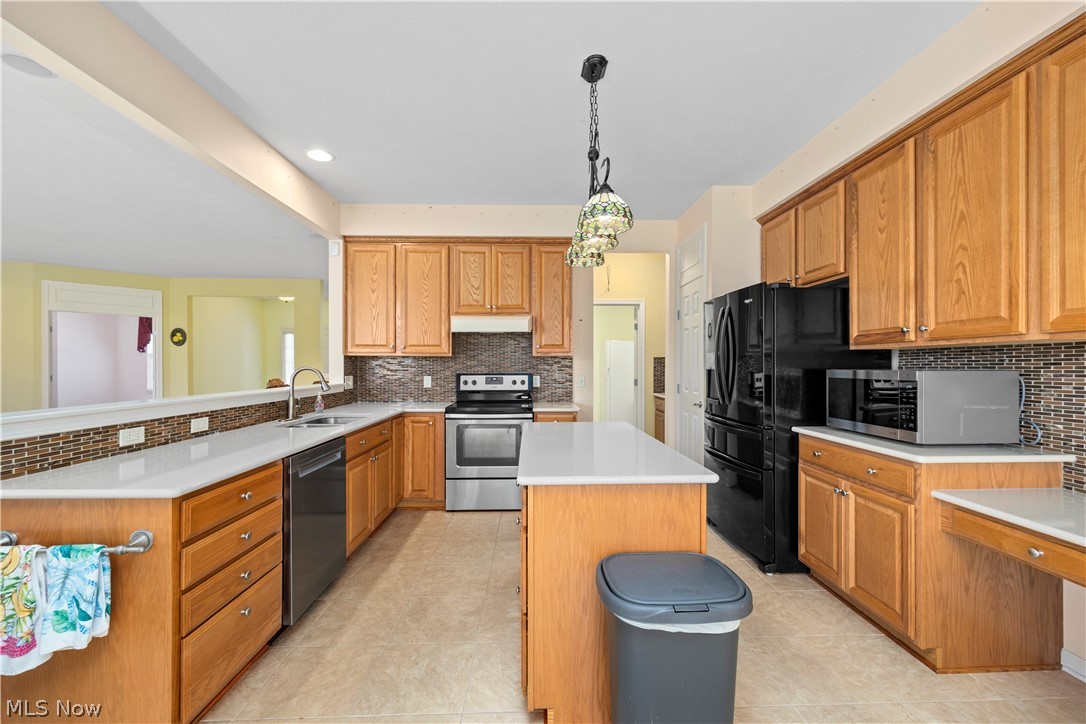9443 Drury Way North Ridgeville OH 44039