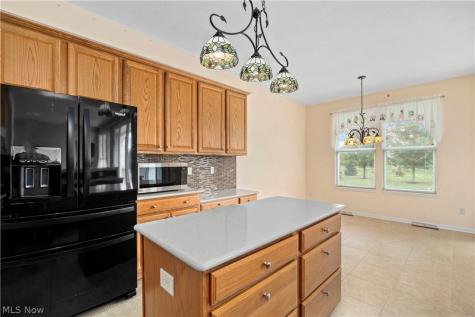 9443 Drury Way North Ridgeville OH 44039