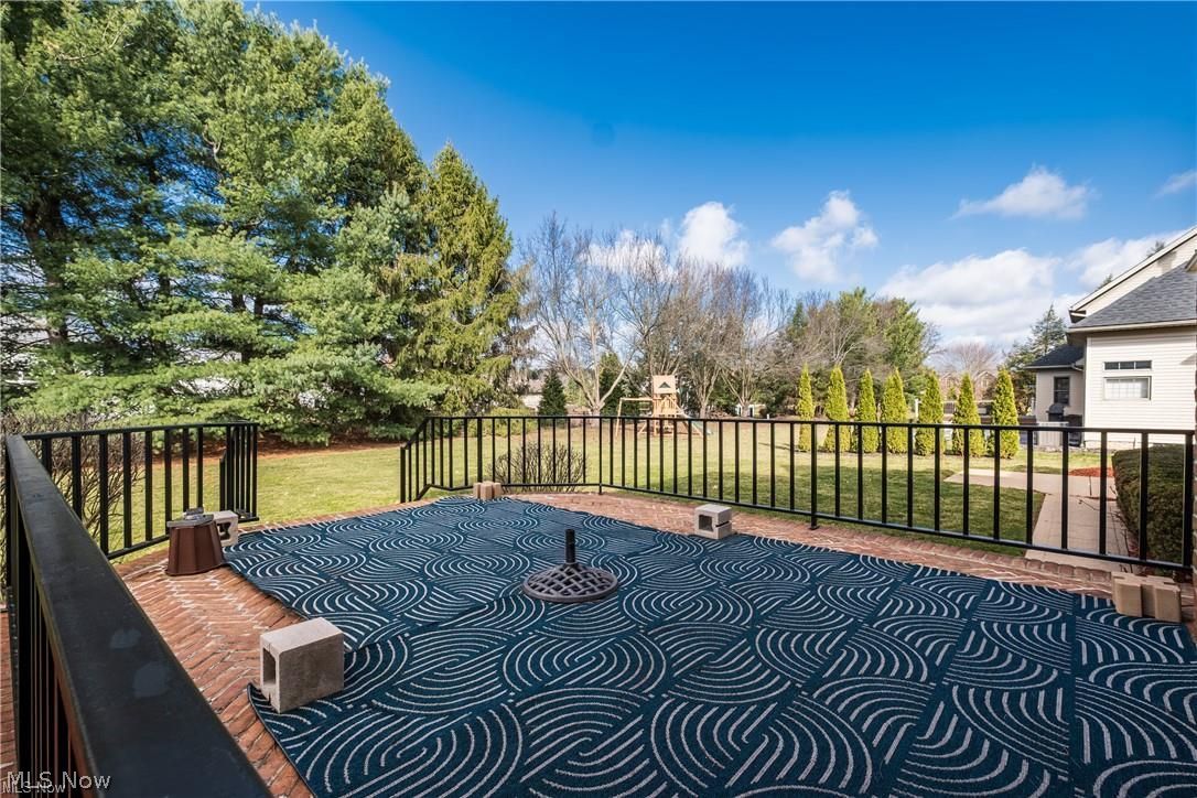 4883 Earlscourt Circle NW Canton OH 44718