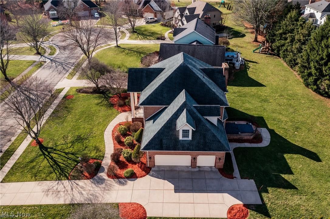 4883 Earlscourt Circle NW Canton OH 44718