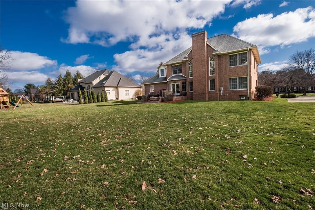 4883 Earlscourt Circle NW Canton OH 44718