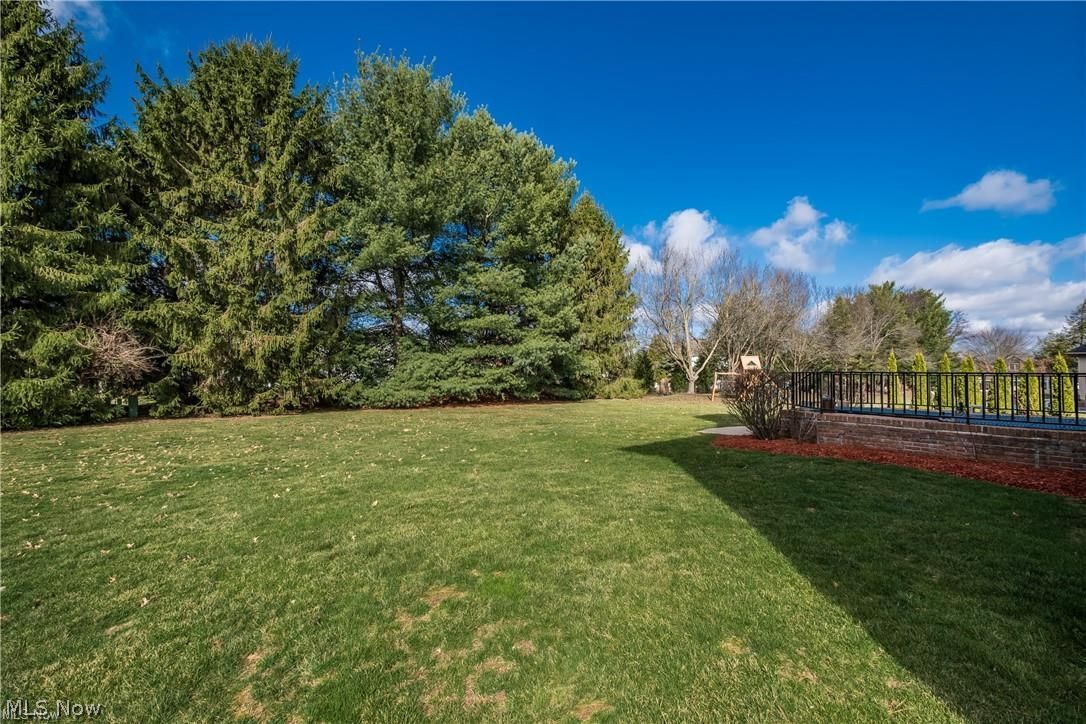 4883 Earlscourt Circle NW Canton OH 44718