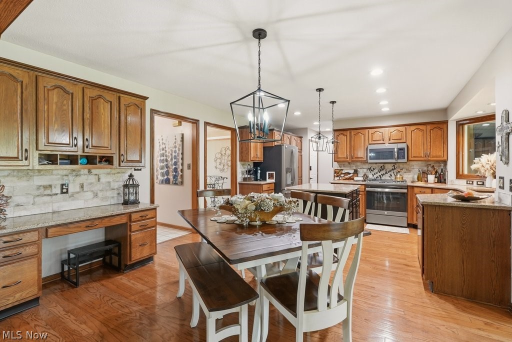 3606 Avanti Lane Uniontown OH 44685