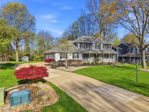 3606 Avanti Lane Uniontown OH 44685