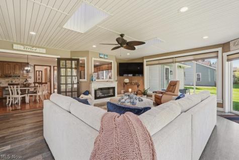 3606 Avanti Lane Uniontown OH 44685