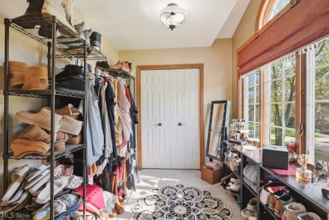 3606 Avanti Lane Uniontown OH 44685